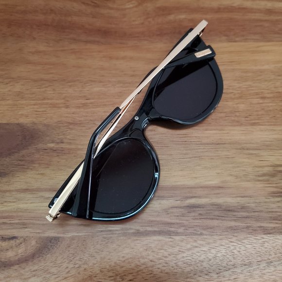 Le Specs | Enchantress Cat-Eye Sunglasses | Woman's 49mm - Picture 4 of 7